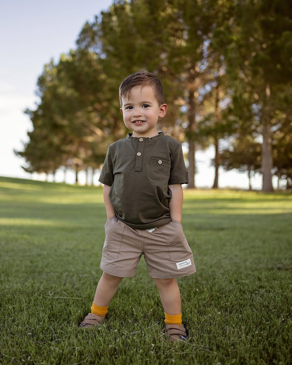 Sawyer & Finn Clothing -Olive Green Short Sleeve Tee